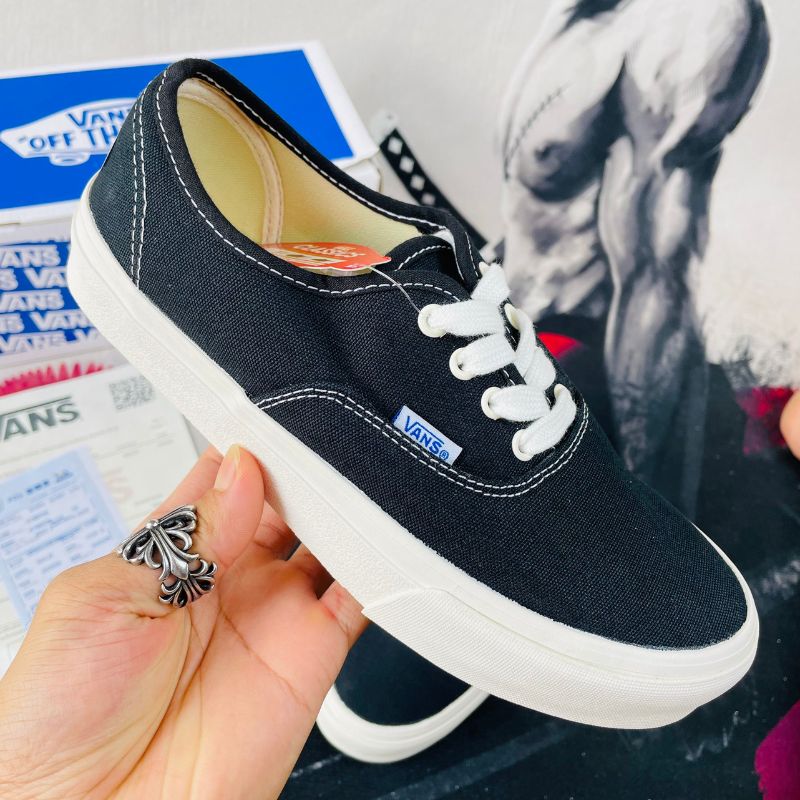 Giày Vans Classic Black