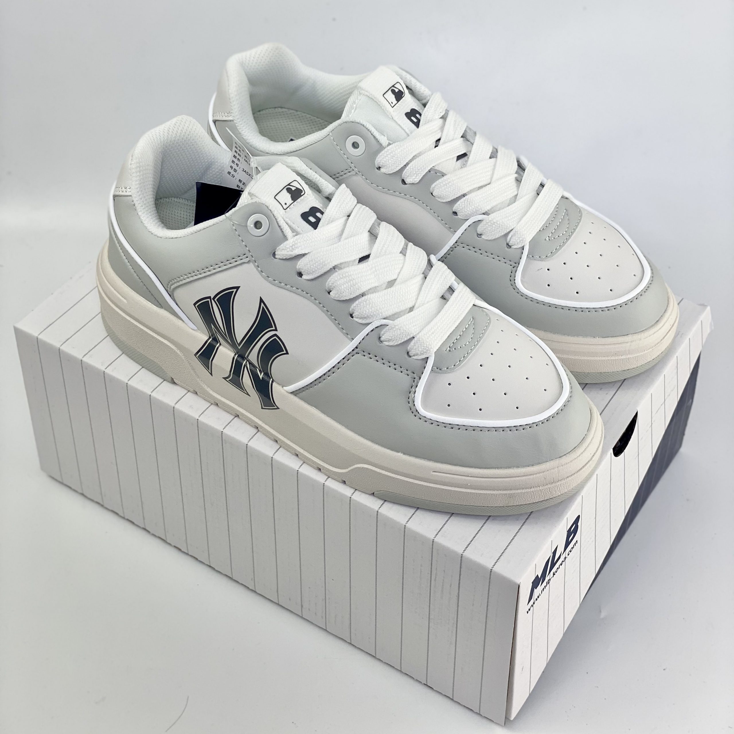 Giày Mlb liner Ny white Grey